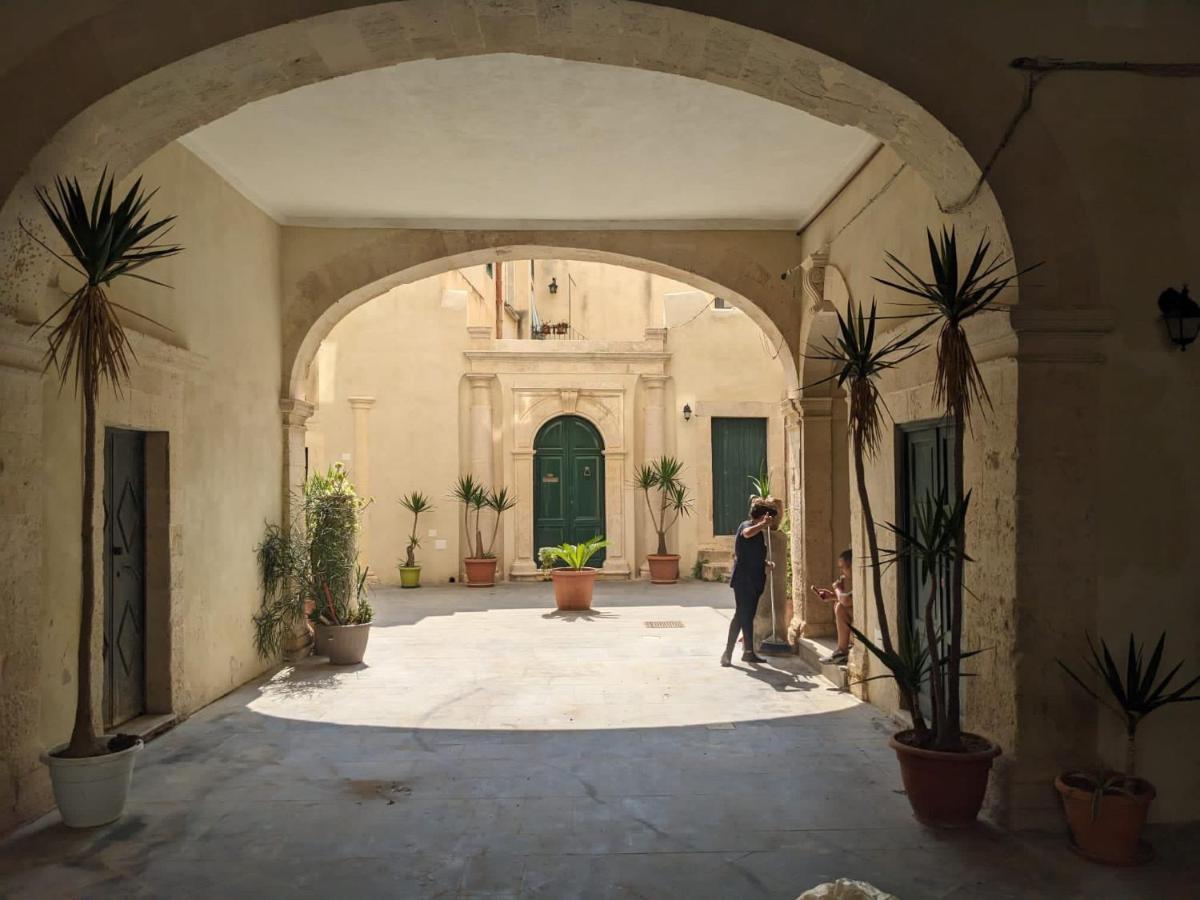 Ortigia Casa Apartment Syracuse Exterior photo